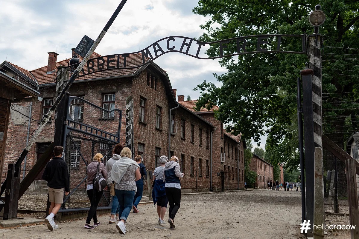 Zdjęcie wycieczki: Limited to 15 Visitors: Auschwitz & Birkenau Guided Tour from Krakow